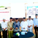 Bupati Malang Letakkan Batu Pertama Ponpes Raudlatul Ulum 2 Putri di Gondanglegi 1780668005299