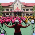 Semarak Hari Bhayangkara Ke-80, Polres Batu Gelar Olahraga Bersama Pererat Soliditas Keluarga Besarq Screenshot_20260628-120334