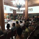Peringati HUT ke-81 RI, Pemkab Tulungagung Gelar Malam Tirakatan di Pendopo Kongas Arum Kusumaning Bongso Screenshot_20260817-031555