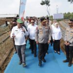 Dukung Swasembada Pangan, Polisi Tanam Bawang Putih 1,5 Hektare bersama Forkopimda di Malang Screenshot_20260819-182731
