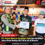Plt. Polsek Muncar Serahkan Piala dan Sertifikat Juara Kirab Budaya HUT RI ke-81 di Muncar Screenshot_20260906-071642