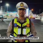 Antrean Kendaraan di Pelabuhan Ketapang Capai 9,2 Km, Satlantas Polresta Banyuwangi Lakukan Rekayasa Lalu Lintas Screenshot_20260906-212720