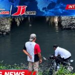 Damkar Lakukan Evakuasi Motor Terjun ke Bawah Jembatan di Tikungan Sukopuro Srono Screenshot_20260916-123818