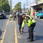 Kecelakaan Maut di Jalan Letjen S Parman Banyuwangi, Pemotor Honda Scoopy Tewas Tertabrak Truk Box Screenshot_20260920-023624