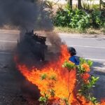 Motor Penjual Ikan Keliling Terbakar di Jalan Raya Olehsari Glagah Banyuwangi, Diduga Selang Bensin Bocor Screenshot_20260927-223205