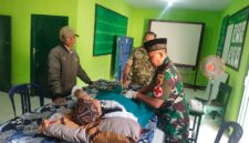 Kapten Cba Wakid Tohari Sunat anak